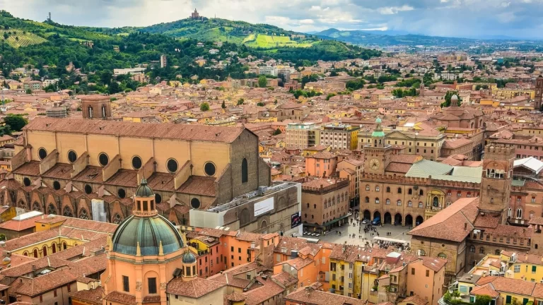 alma mater studiorum dalla fondazione nel 1088 a oggi 768x432